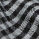 Kleingeruite pashmina-omslagdoek in grijs en zwart – afbeelding 2