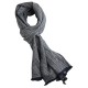 Sjaal in marineblauw/gebroken wit visgraatmotief
