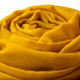 Extra grote kasjmier/zijde omslagdoek in kerrie